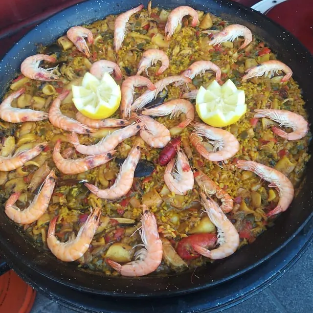 Putxeras Jon Villar elaboración de paellas 4