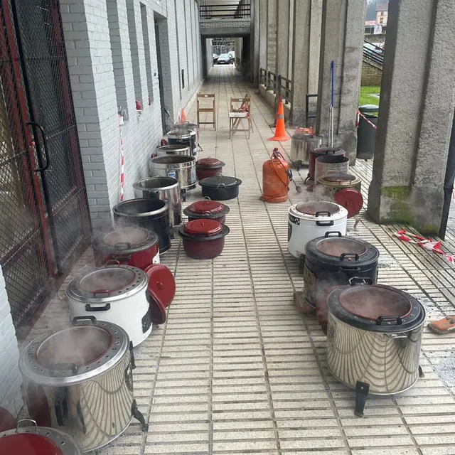 Putxeras Jon Villar elaboración de paellas 9